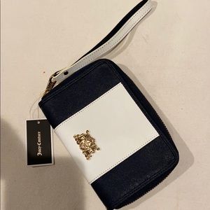 NWT Juicy Couture Navy & White Tech Wristlet